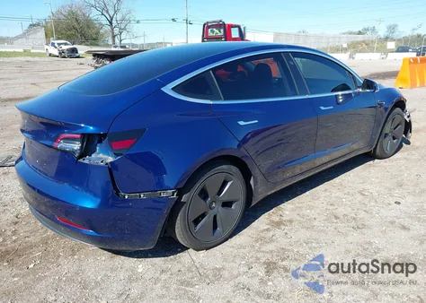 2018 Tesla Model 3 Long Range/Mid Range from USA, damaged, VIN 5YJ3E1EA5JF022620